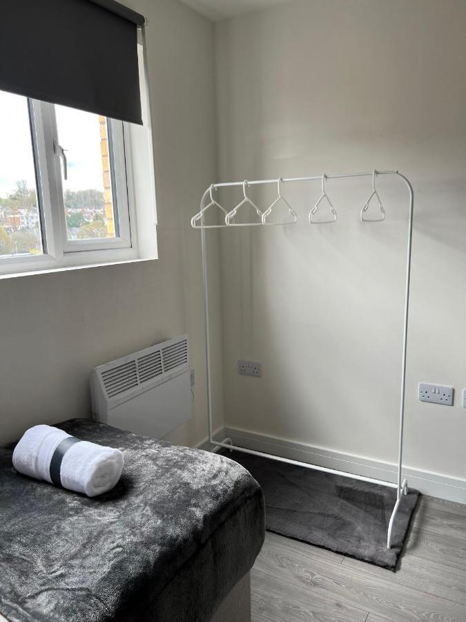 2 Bedroom Centre In Apartment *